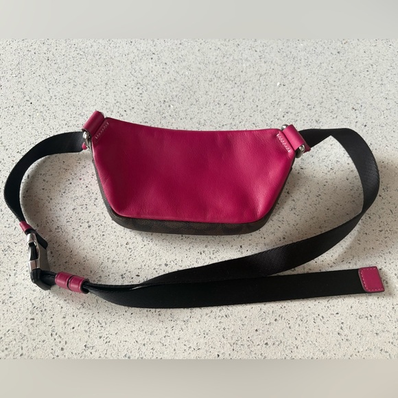 COACH NWOT RARE Brown & Pink Belt Bag - Picture 3 of 5